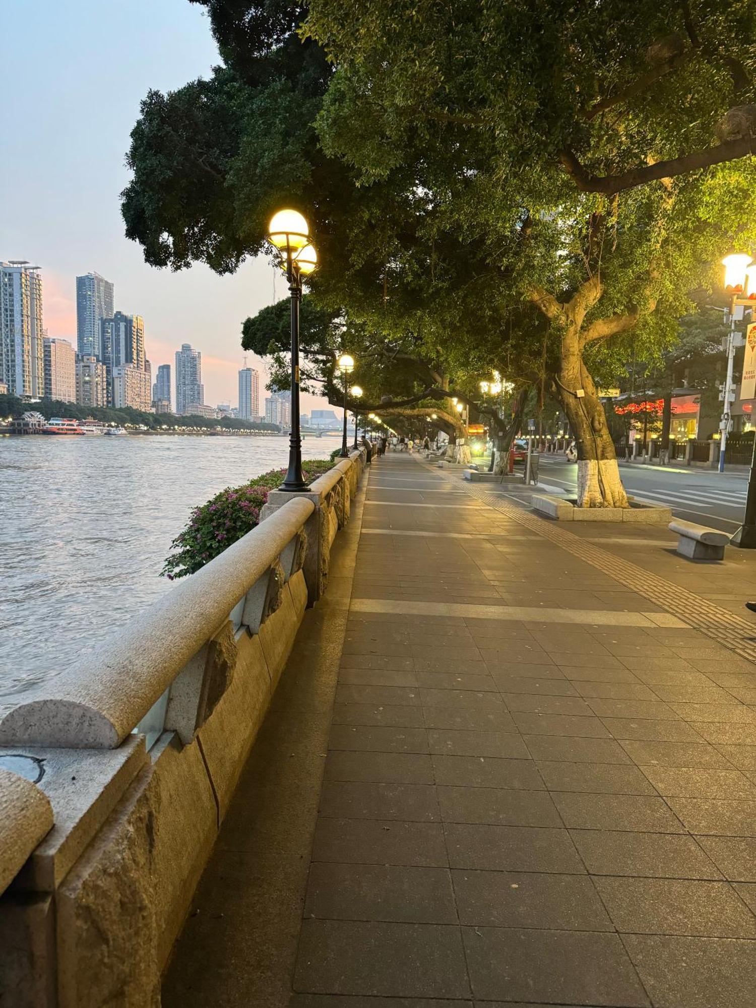 Waifiden Apartment Min Jian Financial Building-Free Shuttle Bus During The Canton Fair Екстериор снимка