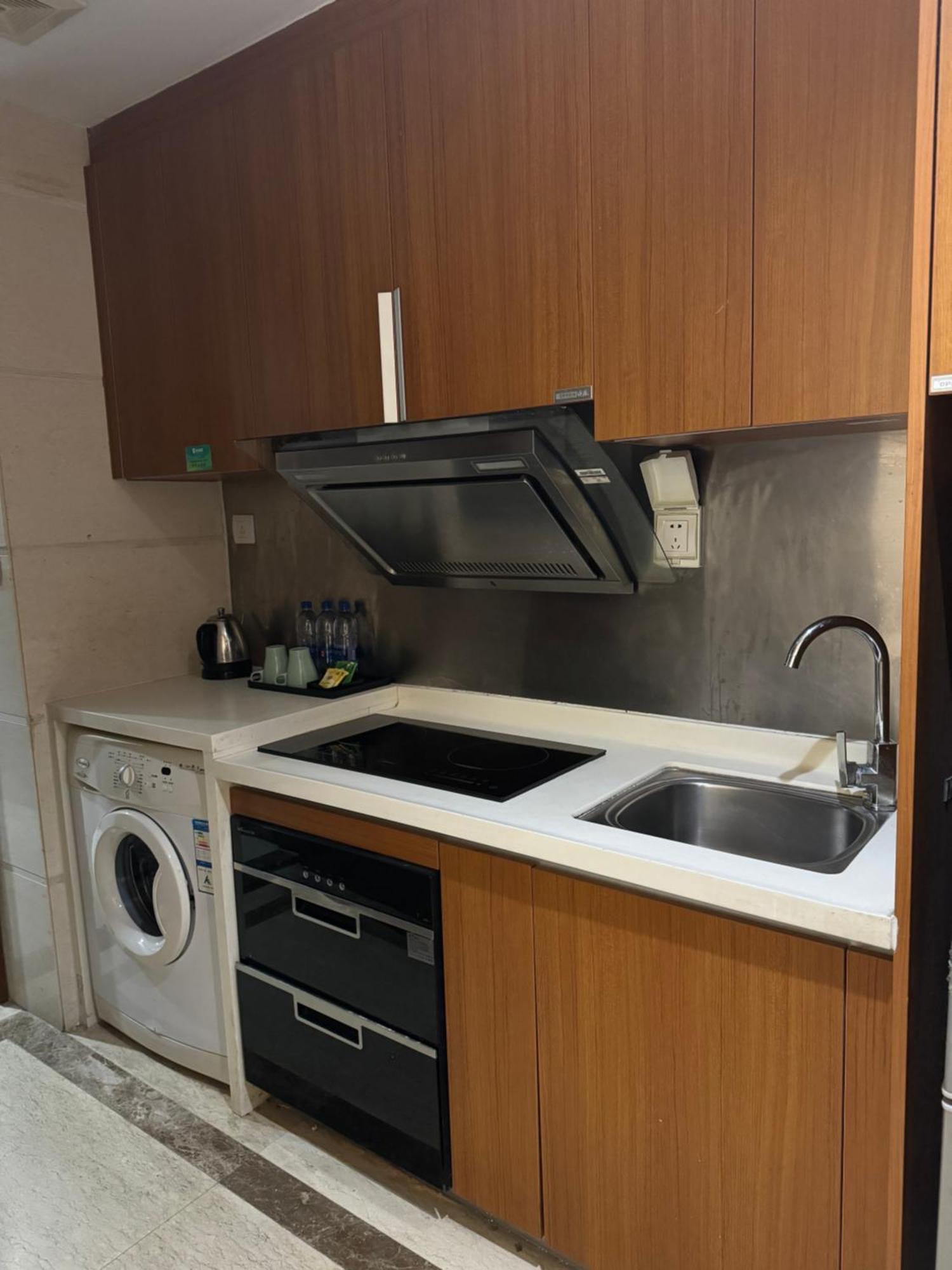 Waifiden Apartment Min Jian Financial Building-Free Shuttle Bus During The Canton Fair Екстериор снимка